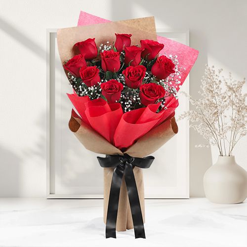 Elegant Red Roses Bouquet